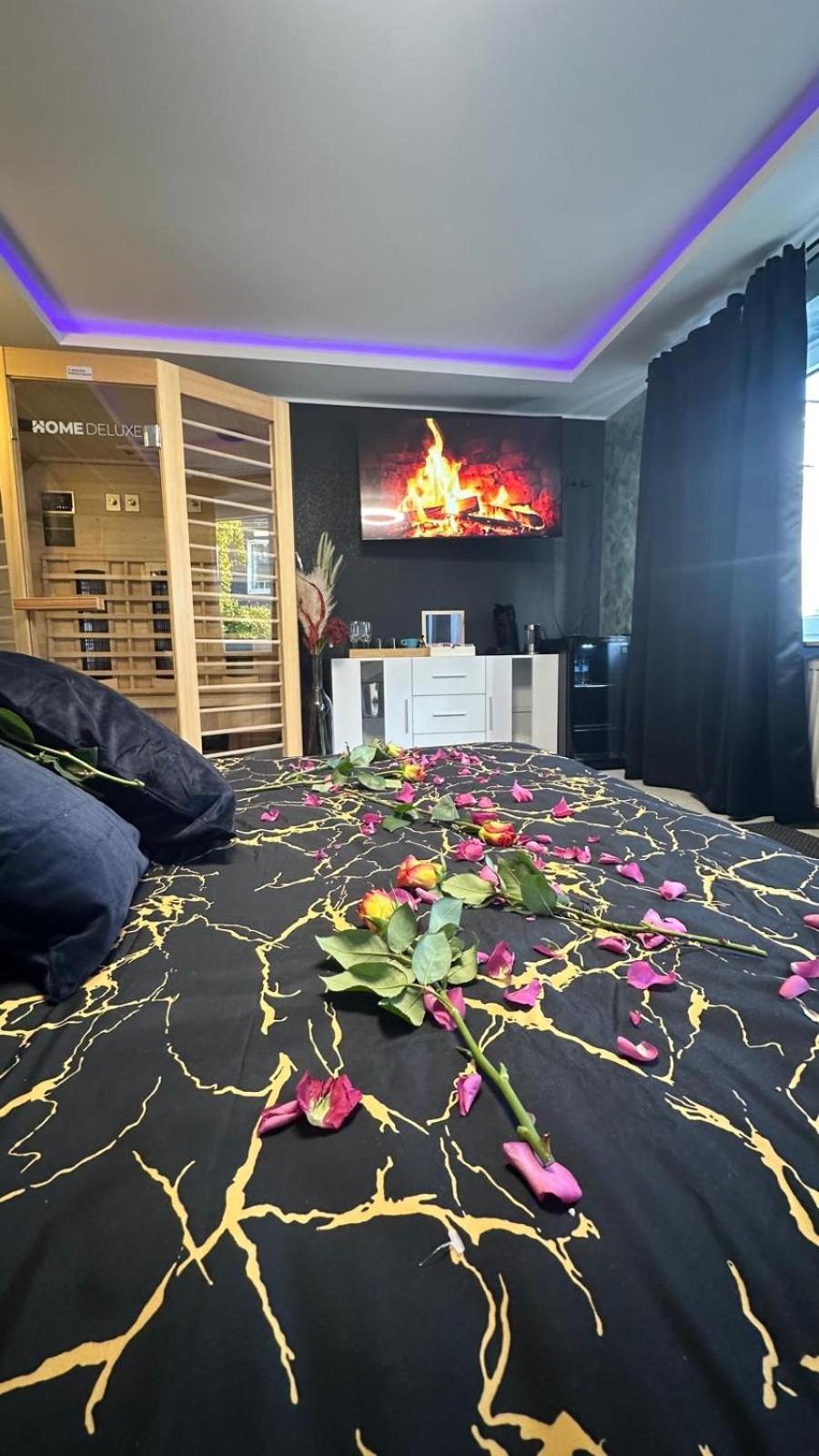 Ferienwohnung Spa Delluxe エッセン エクステリア 写真