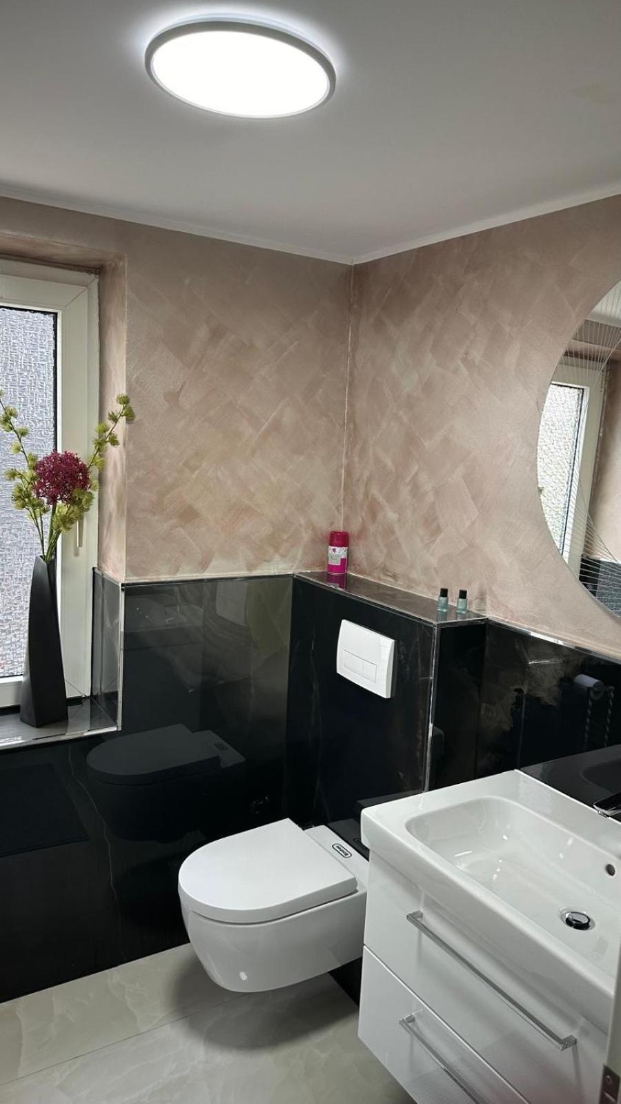 Ferienwohnung Spa Delluxe エッセン エクステリア 写真
