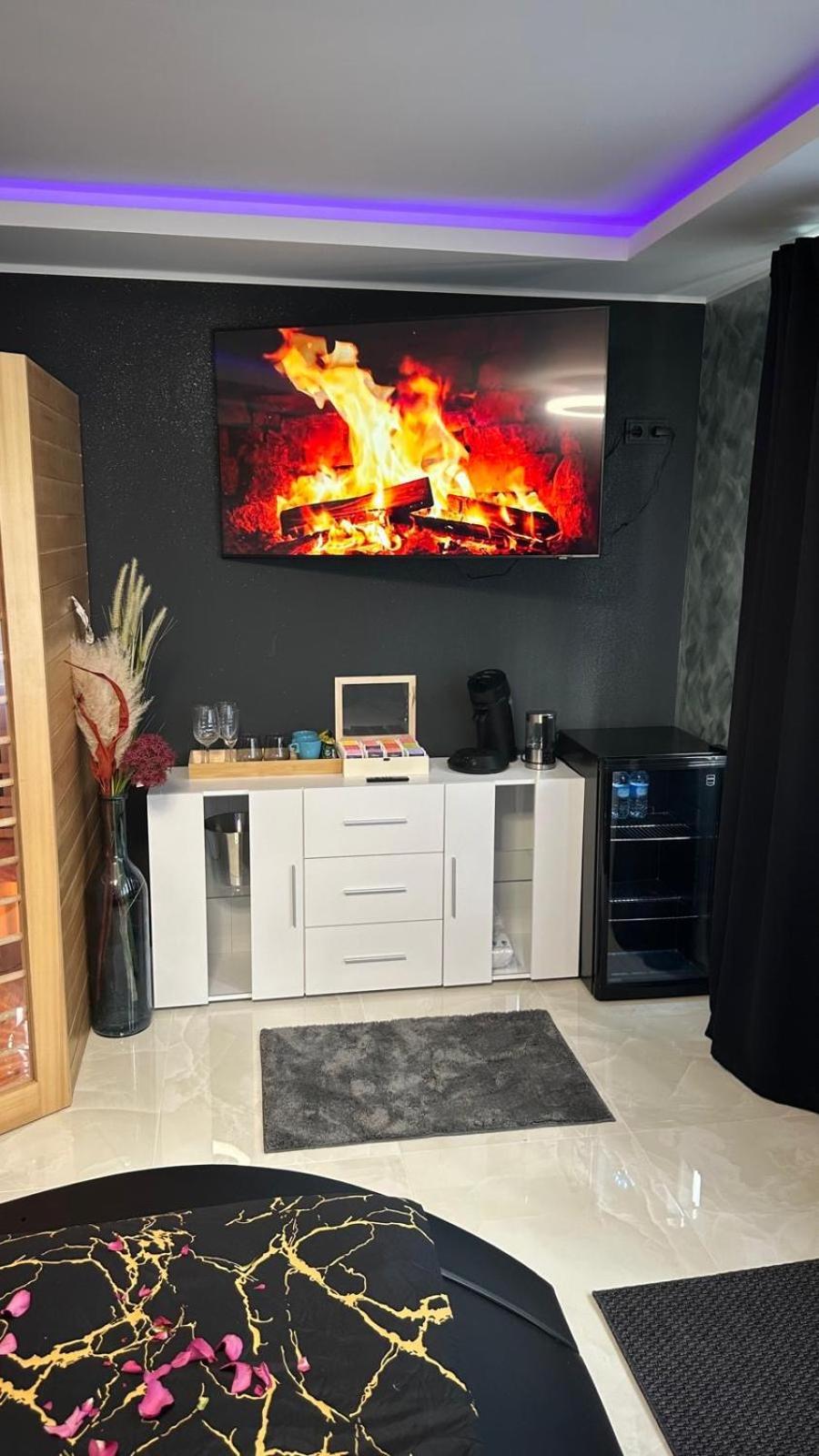 Ferienwohnung Spa Delluxe エッセン エクステリア 写真